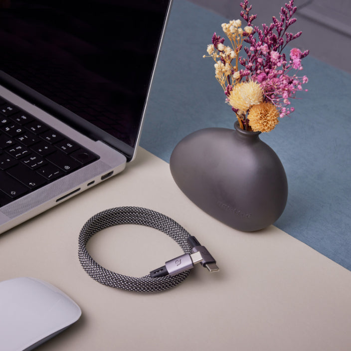 CASA MS200 - USB-C to USB-C Magnetic Charging Cable | 60W