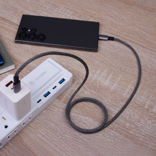 CASA MS200 - USB-C to USB-C Magnetic Charging Cable | 60W