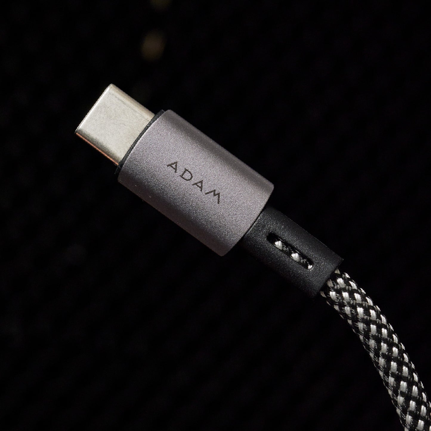 CASA MS200 - USB-C to USB-C Magnetic Charging Cable | 60W