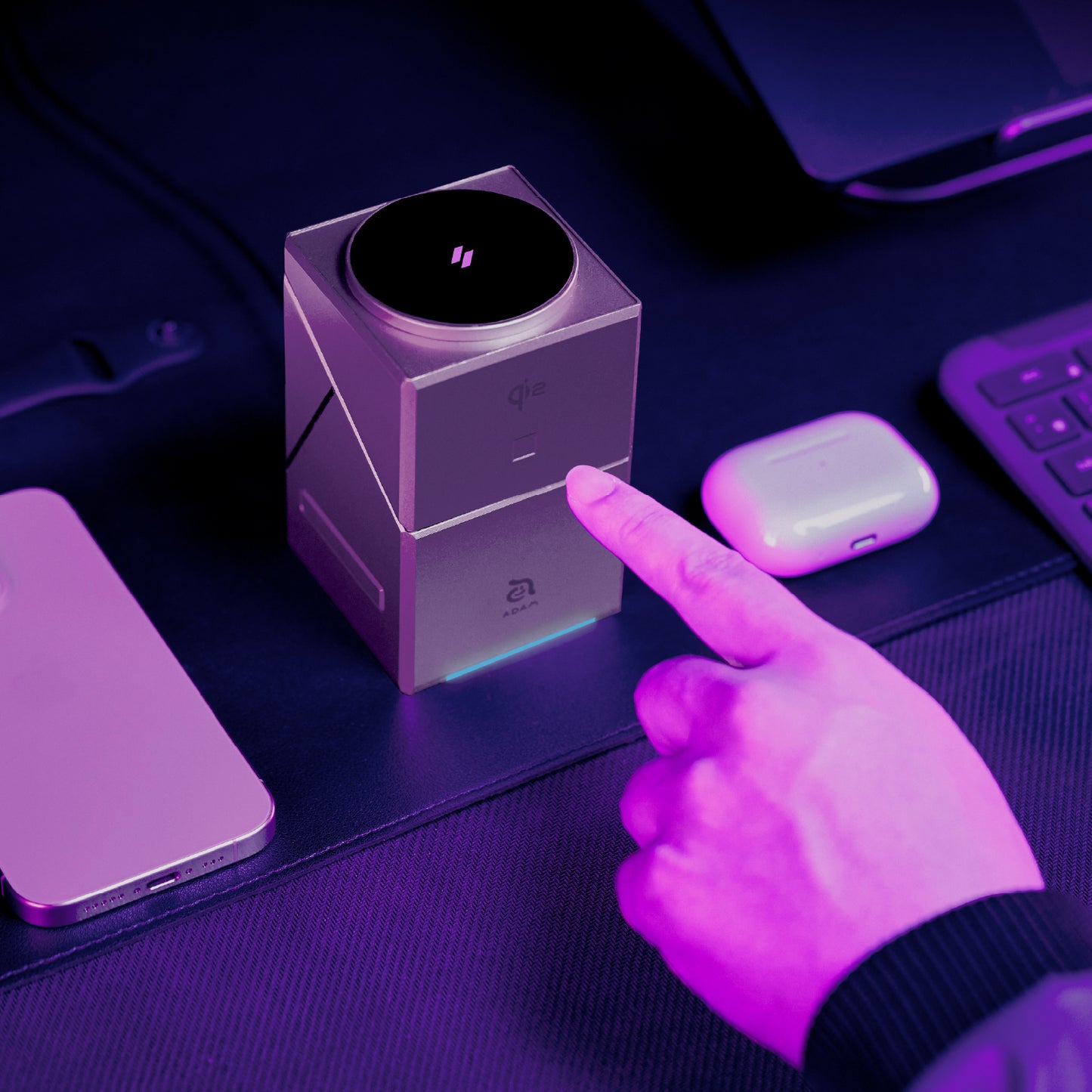 Mag Qube Qi2 3-in-1 Charging Station