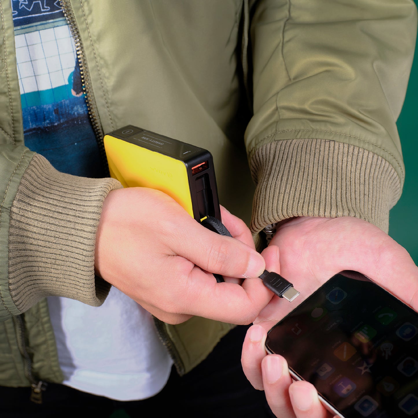 GRAVITY 30W Fast Charging Power Bank with Built-In Cable | 10000 mAh