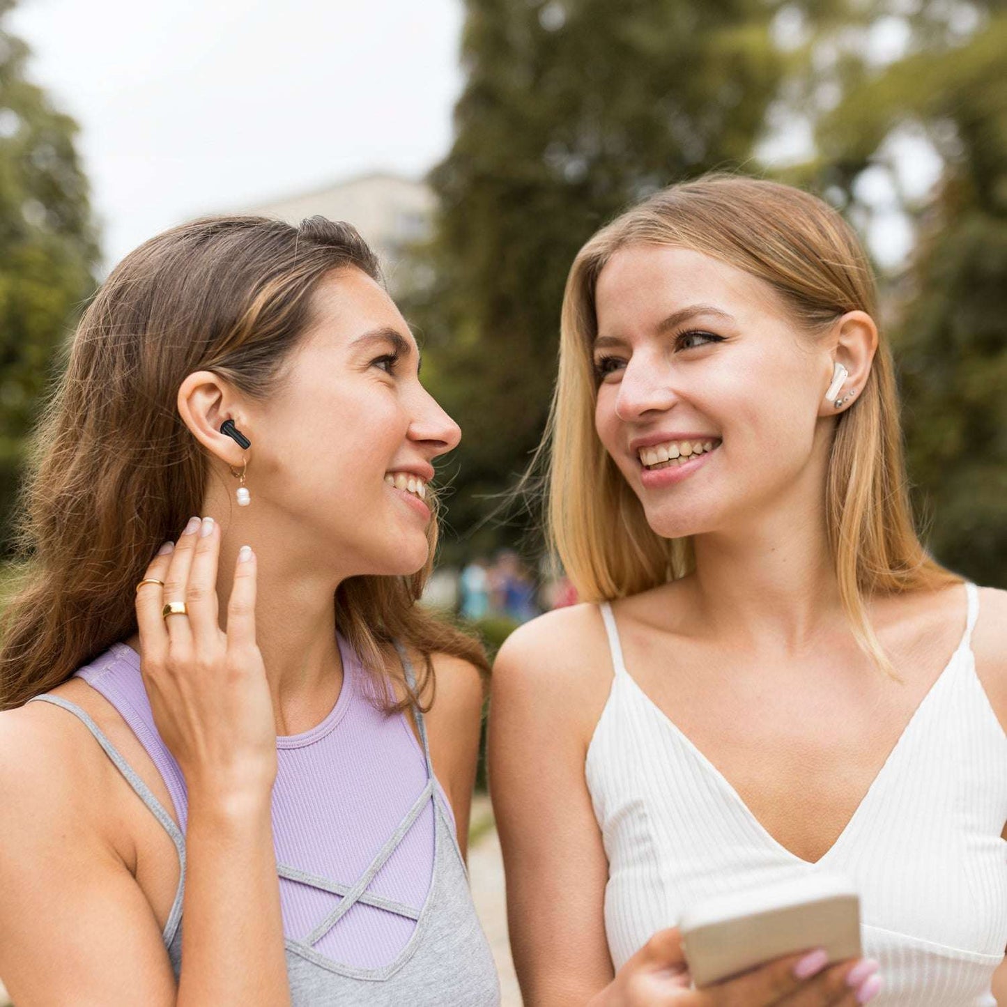 GROOVE L20 True Wireless Stereo Earbuds
