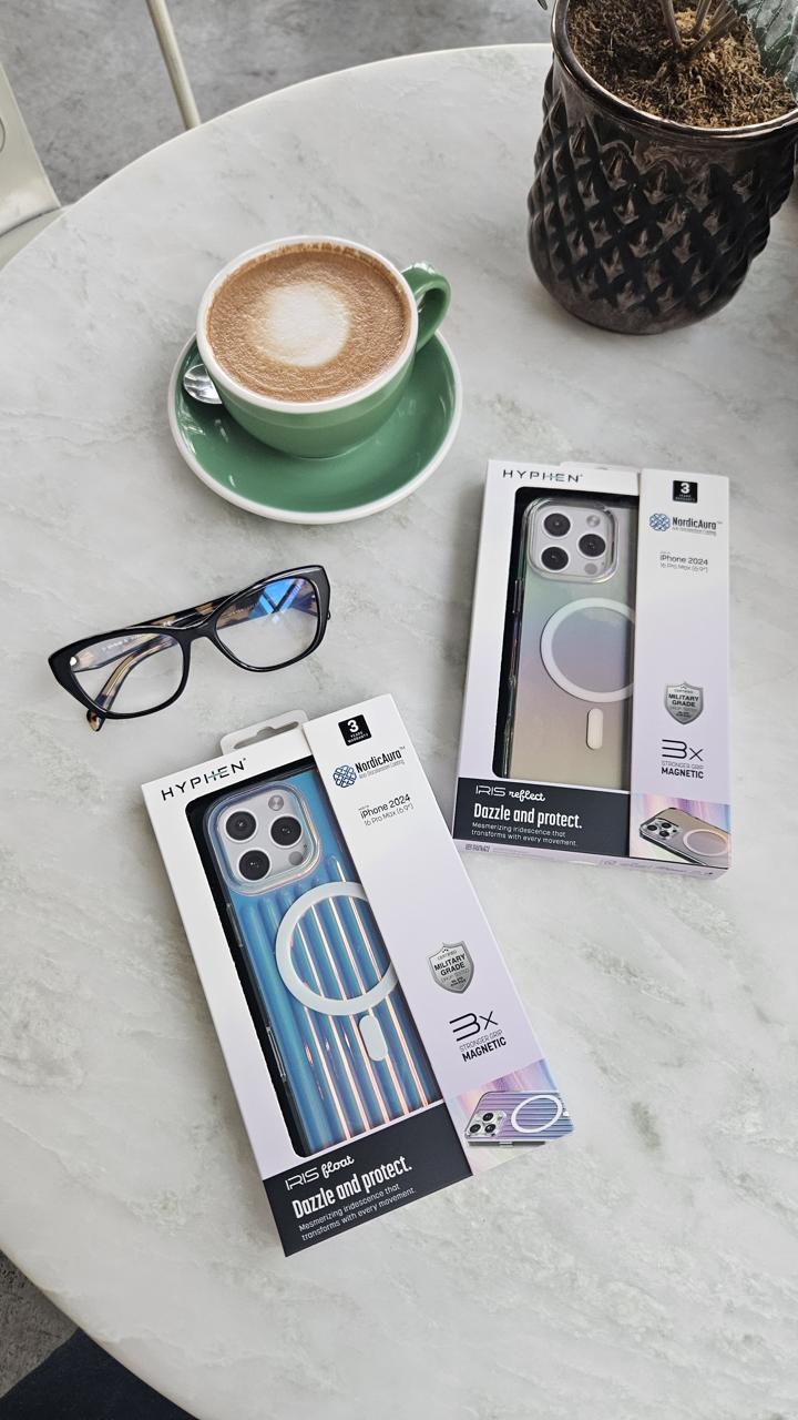 IRIS Float Luminous Case