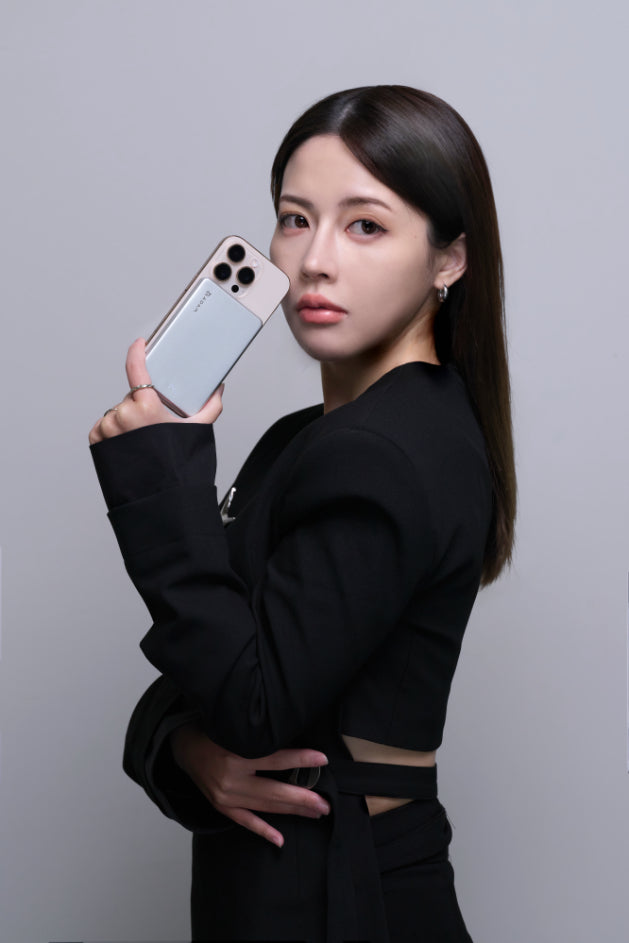 VIONTA L10 Ultra Slim Magnetic Wireless Charging Power Bank | 10000mAh
