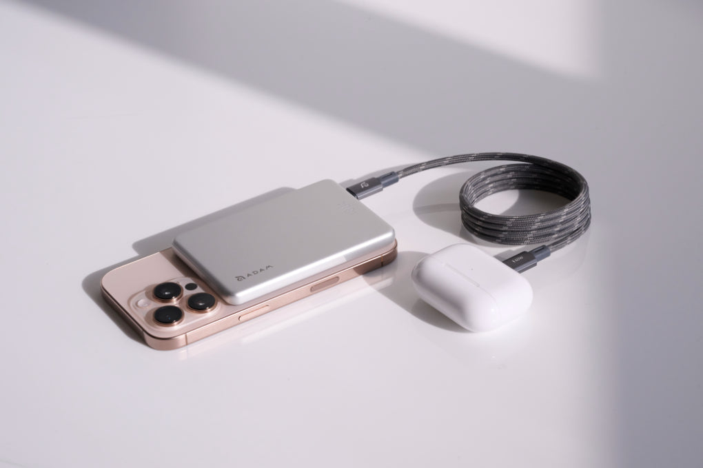 VIONTA L10 Ultra Slim Magnetic Wireless Charging Power Bank | 10000mAh