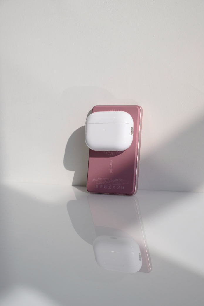 VIONTA L10 Ultra Slim Magnetic Wireless Charging Power Bank | 10000mAh