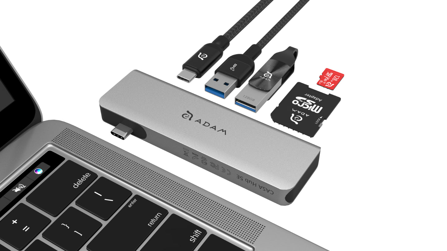 CASA Hub 5E USB-C 5-in-1 Card Reader Hub