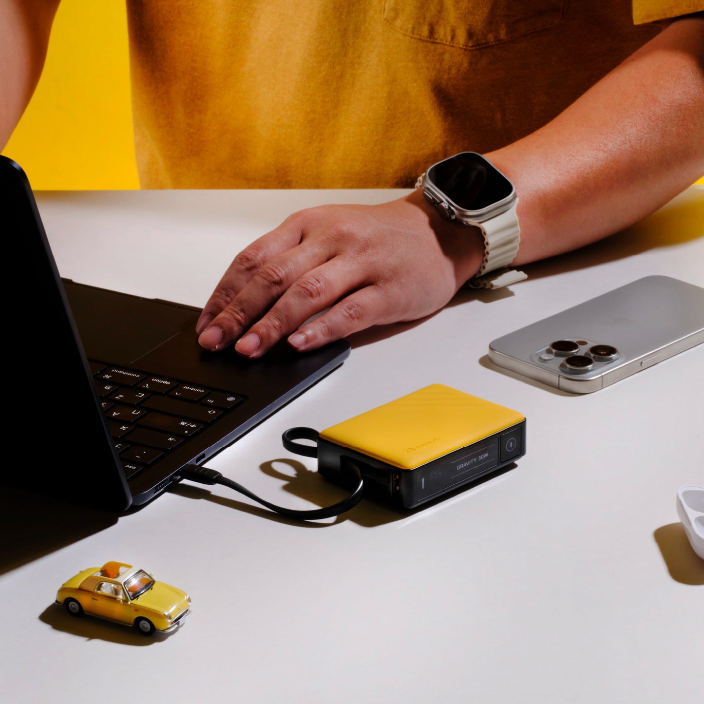 GRAVITY 30W Fast Charging Power Bank with Built-In Cable | 10000 mAh