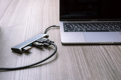 CASA A03 5 Port USB-C Hub with VGA and HDMI